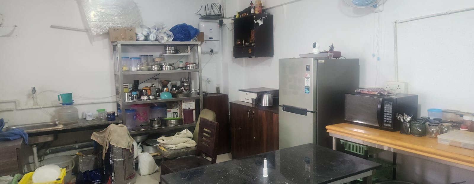 300 sq ft fully operational cloud kitchen for rent in Hebbal near Manyata Tech Park, North Bangalore
