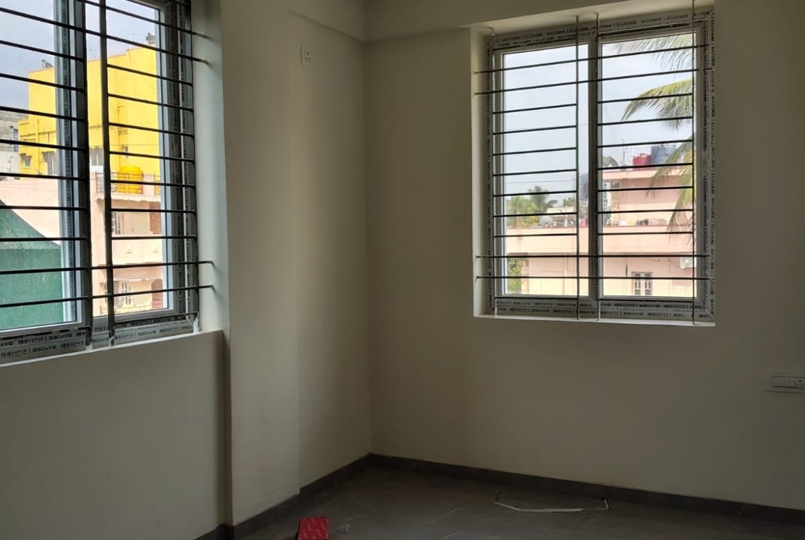 Bedroom in fully furnished 1BHK BTM Layout Bangalore