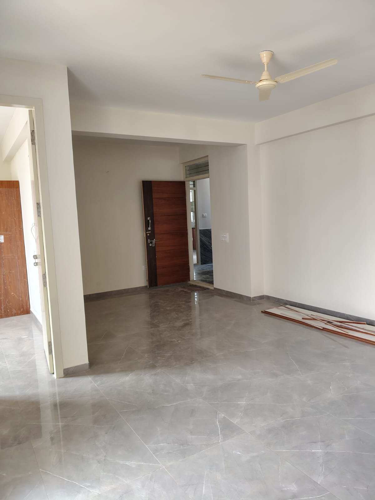 2BHK Living Room Fully Furnished Flat in BTM Layout living hall 2BHK fully furnished flat for rent BTM Layout sofa TV