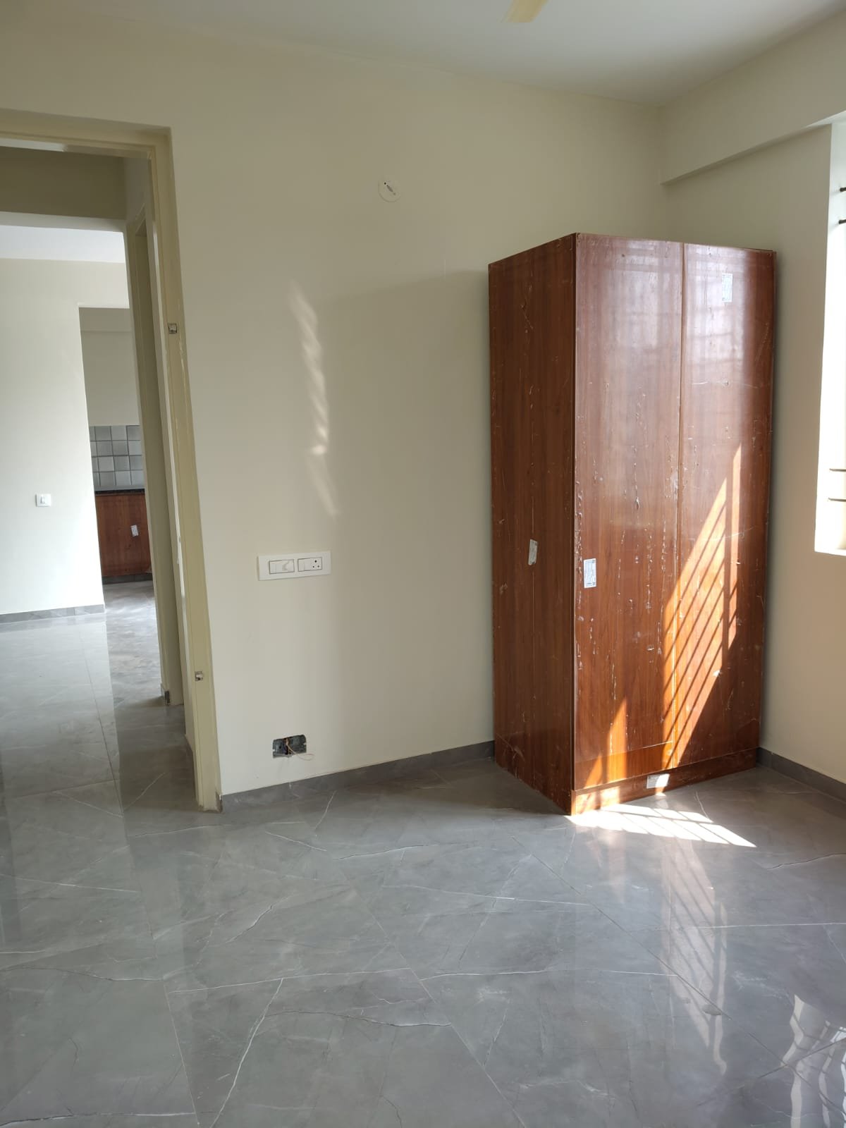Modern Bathrooms in 2BHK Flat for Rent in BTM Layout modern bathrooms 2BHK flat for rent BTM Layout with geyser fittings