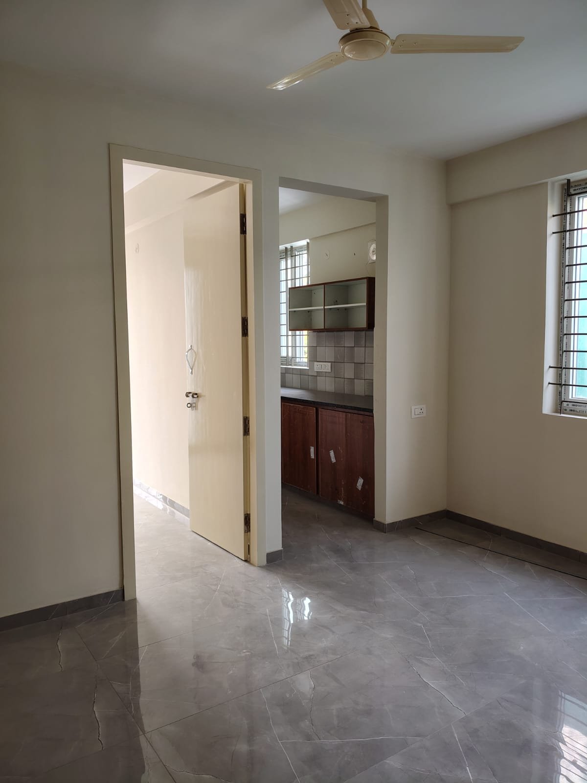 1BHK Living Room Fully Furnished Flat in BTM Layout living room 1BHK fully furnished flat for rent BTM Layout sofa TV setup