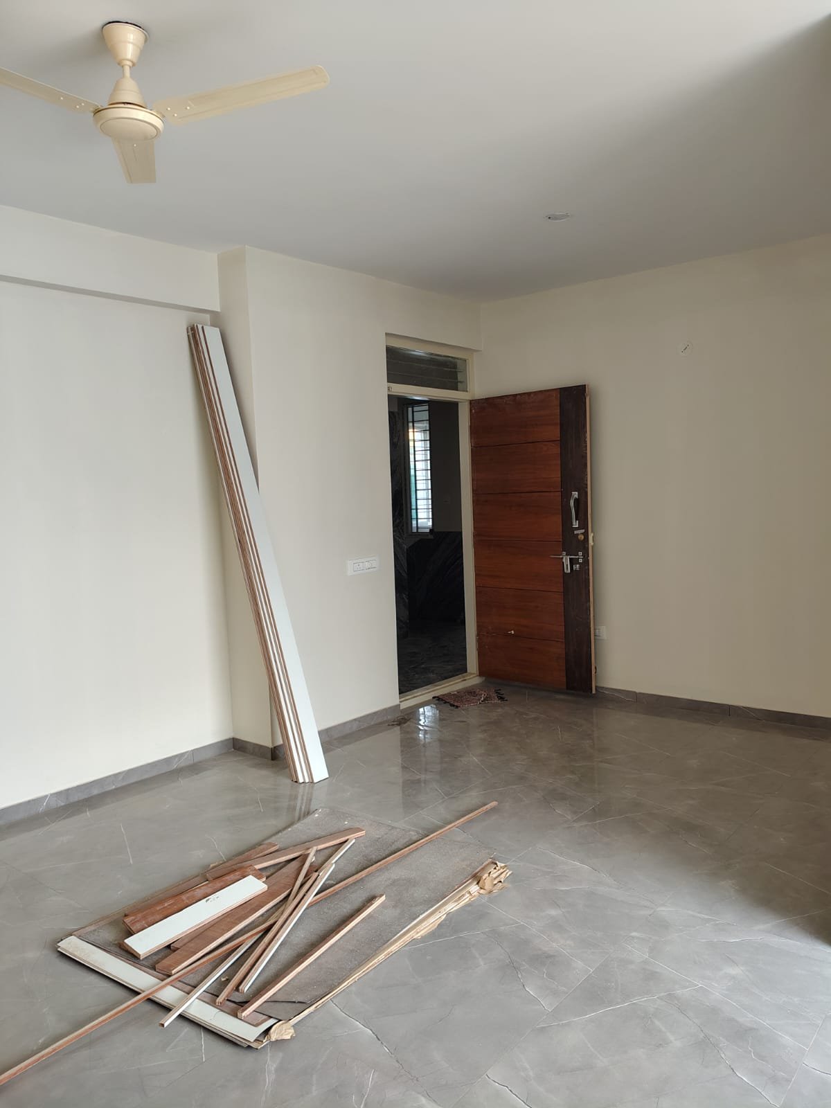 2BHK Living Room Fully Furnished Flat in BTM Layout living hall 2BHK fully furnished flat for rent BTM Layout sofa TV
