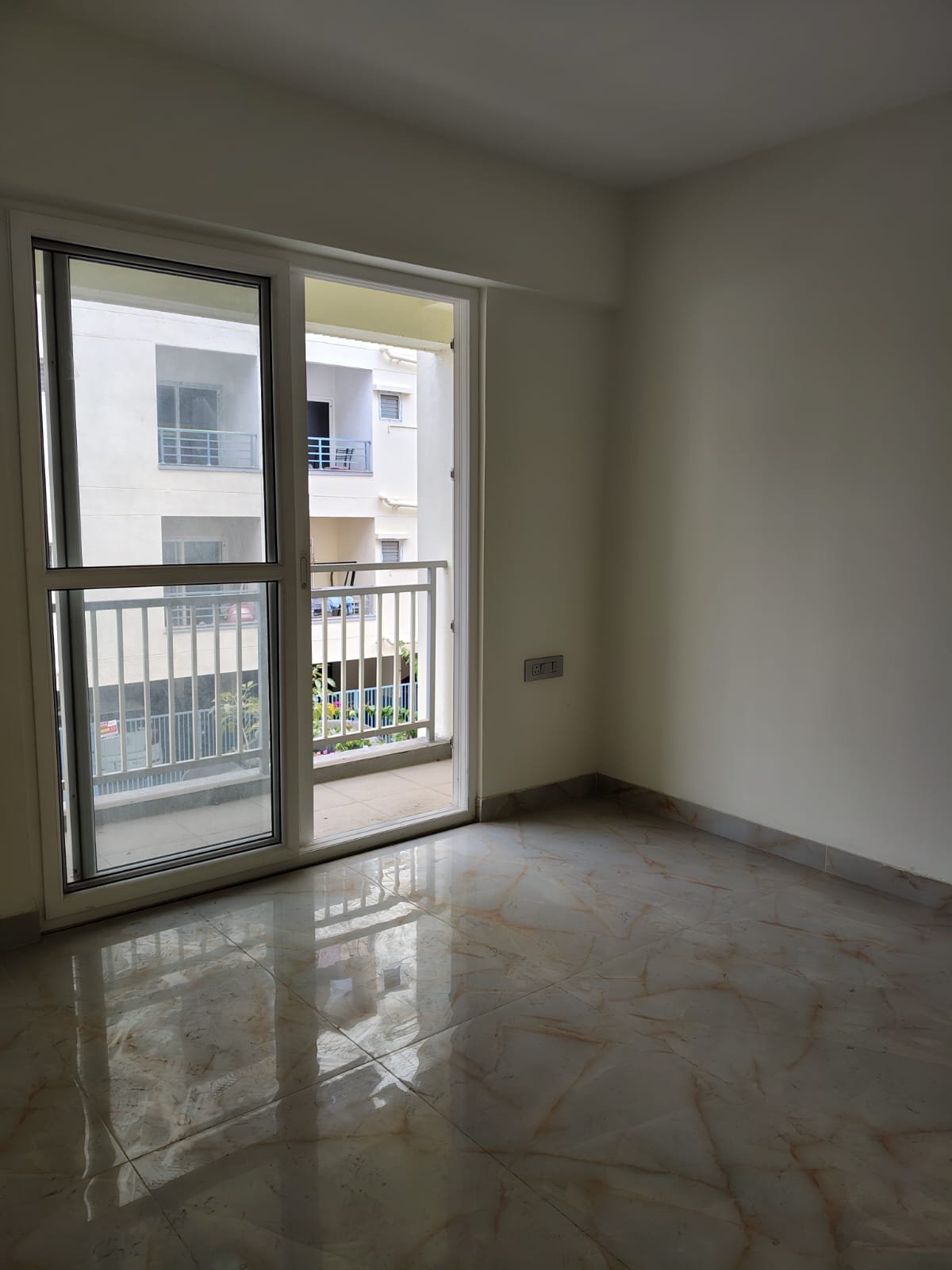 spacious living hall in east facing 3BHK flat for sale JP Nagar 7th Phase Kothanur Bangalore