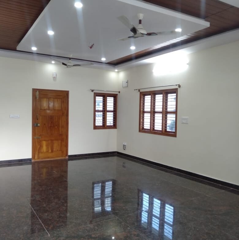 Spacious living room with good ventilation 2BHK Bannerghatta Road