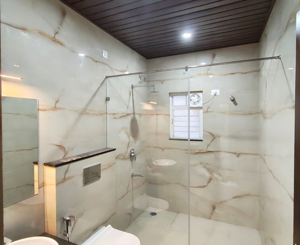 Bathroom with modern fittings in Woodsvale villa Sarjapura Bangalore